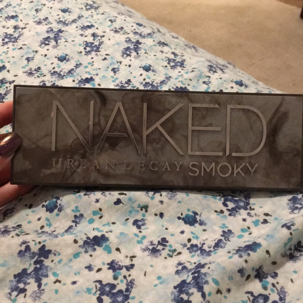 Urban Decay smoky palette